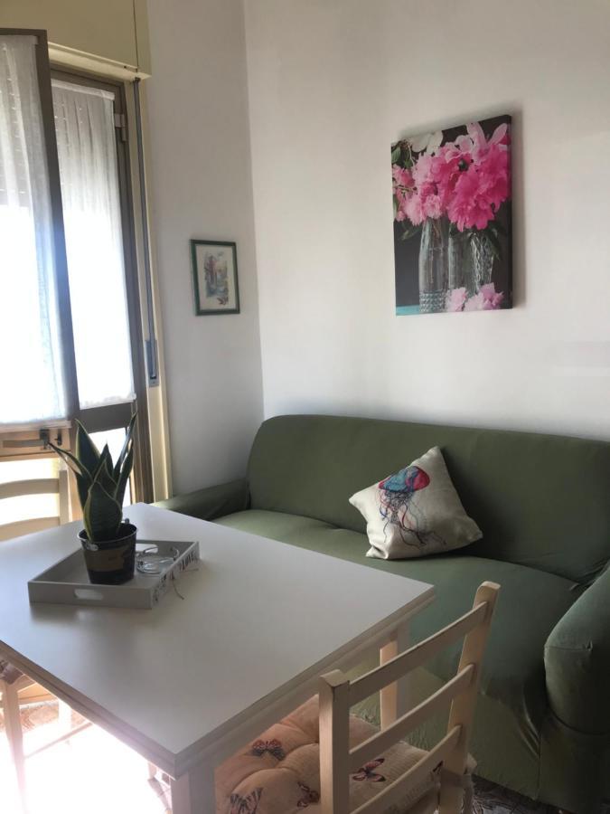 Apartamento Foscolo Sunset House Lido di Jesolo Exterior foto