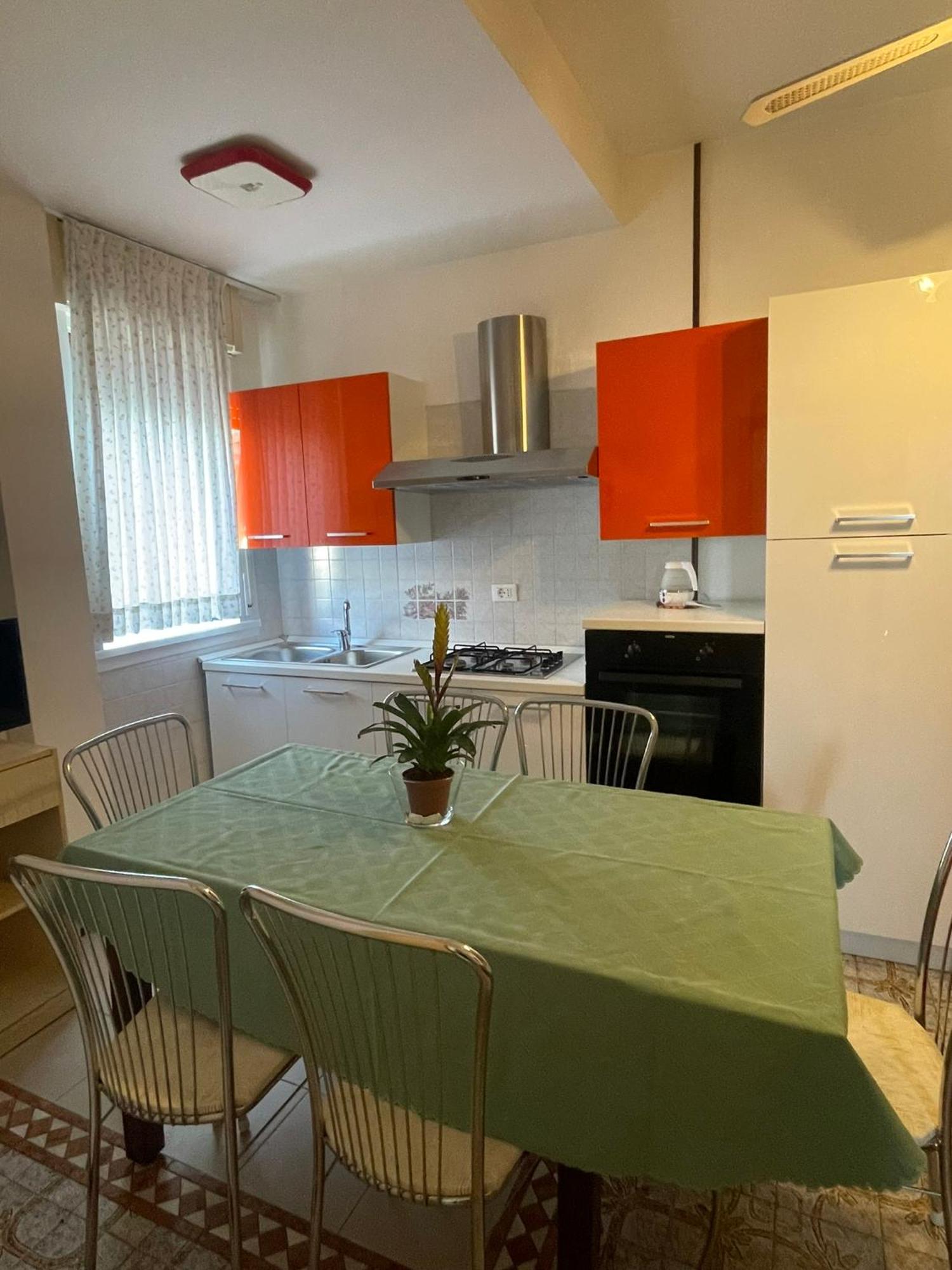 Apartamento Foscolo Sunset House Lido di Jesolo Exterior foto