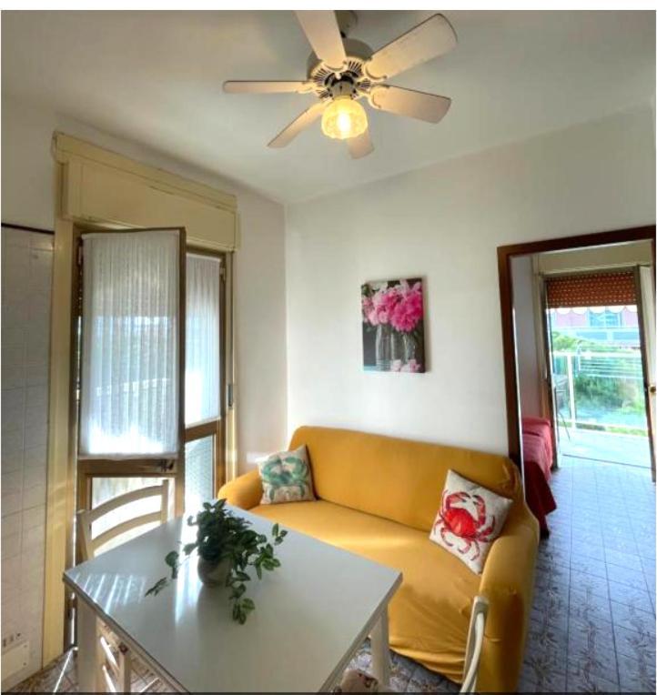 Apartamento Foscolo Sunset House Lido di Jesolo Exterior foto